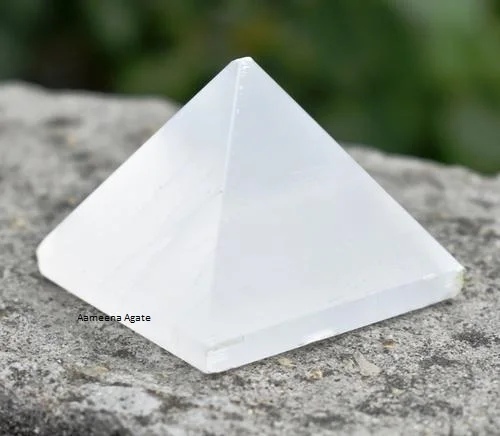 Best quality Amethyst Pyramid Wholesale natural healing crystal Agate gemstone Amethyst Pyramids for sale