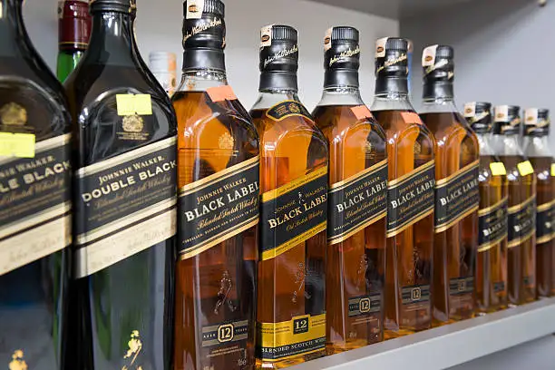 Высококачественная Черная этикетка бутылка для виски johnies Walker 750 мл красная спиртовые напитки черная