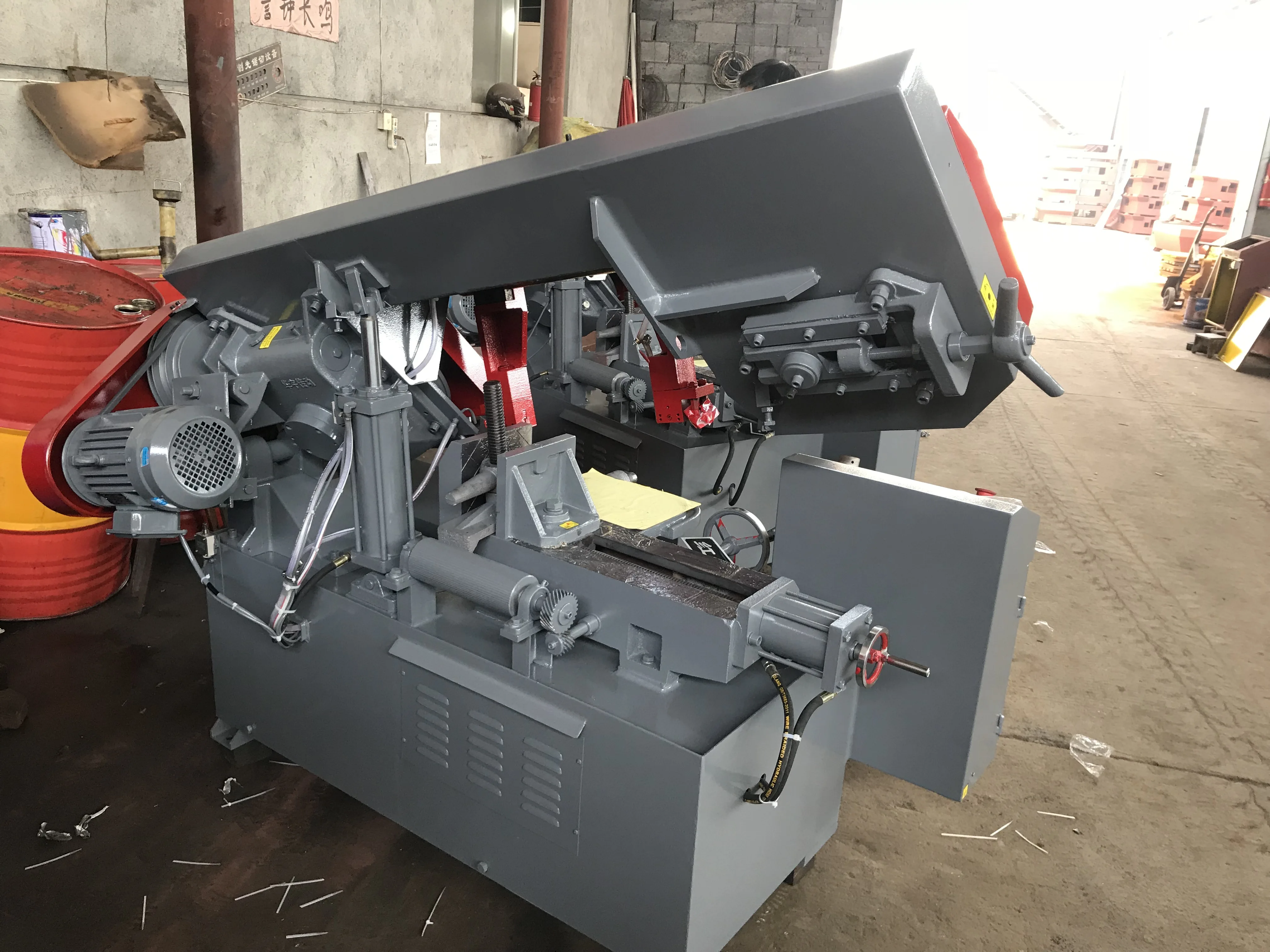 
Horizontal Metal cutting Band saw machine 