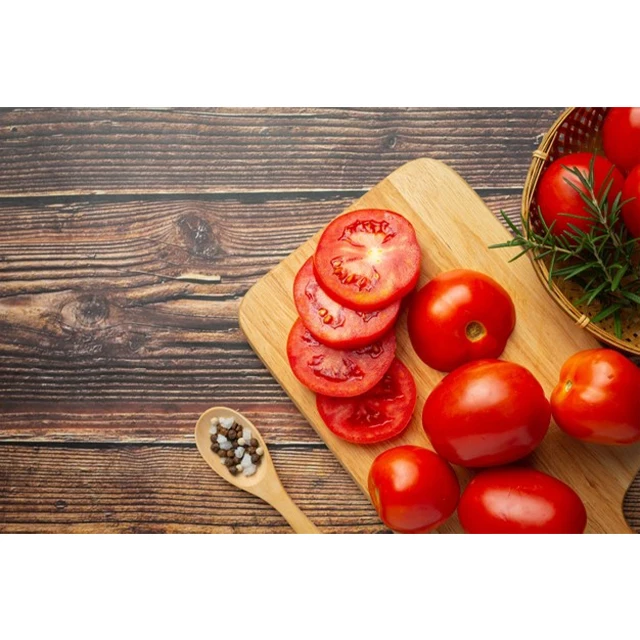 Fresh Tomato with Natural red / Best quality for wholesale / Quick response and cheap price