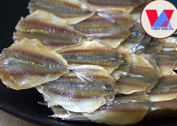 VIETNAMESE HIGH QUALITY SEAFOOD / SUNDRIED YELLOW STRIPE TREVALLY FISH for SALE WITH GOOD PRICE + 84 966722357