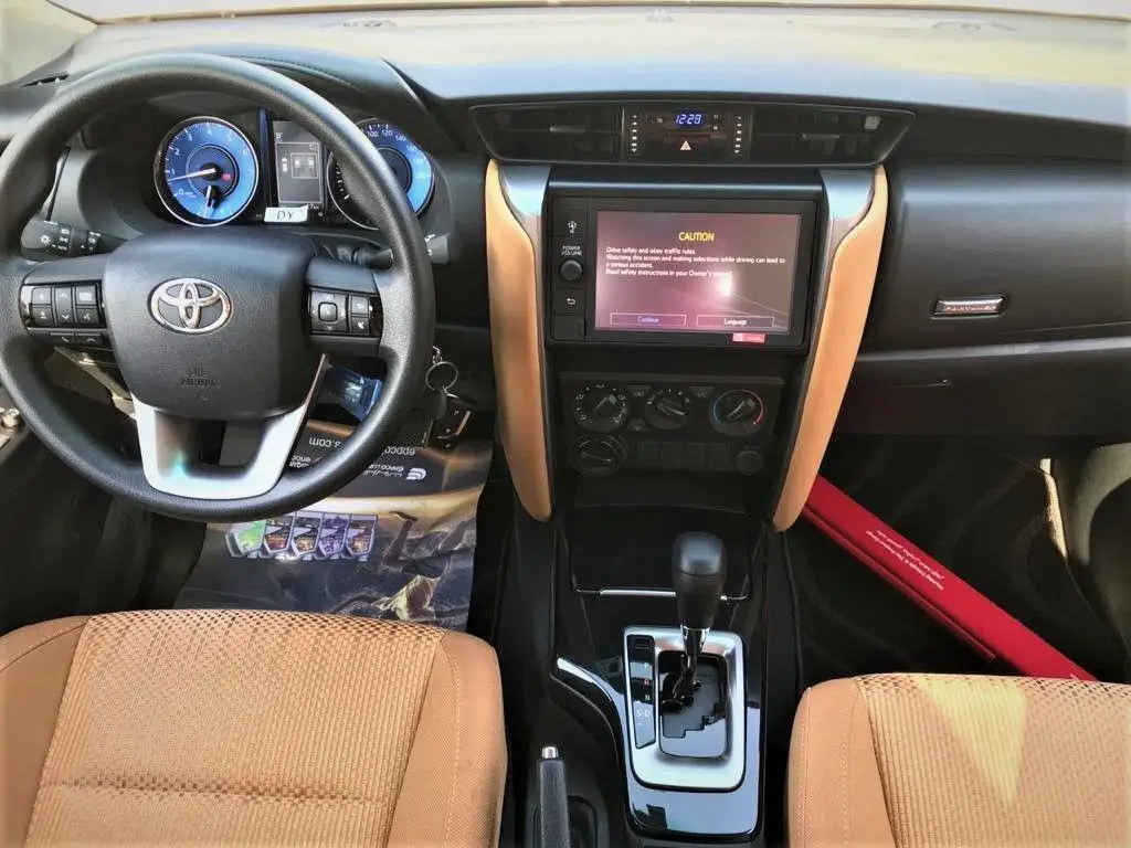 selling 2018 2019 2020 2021 2022 Used LHD - TOYOOTA FORTUNERS 156 2.7L PETROL 4 X 4 EXR AUTO FAST SHIPPING