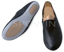 Кожаные гимнастические туфли с резиновыми вставками