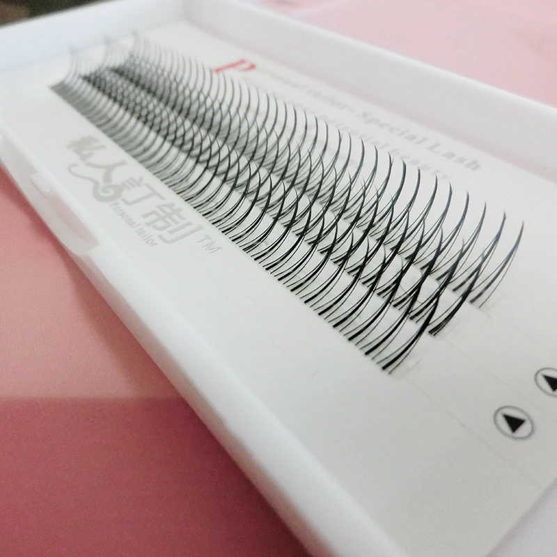 wholesale 0.03 0. 104d 10d 0.7 11mm dcurl pre-made fan eyelash extension fan 10 days