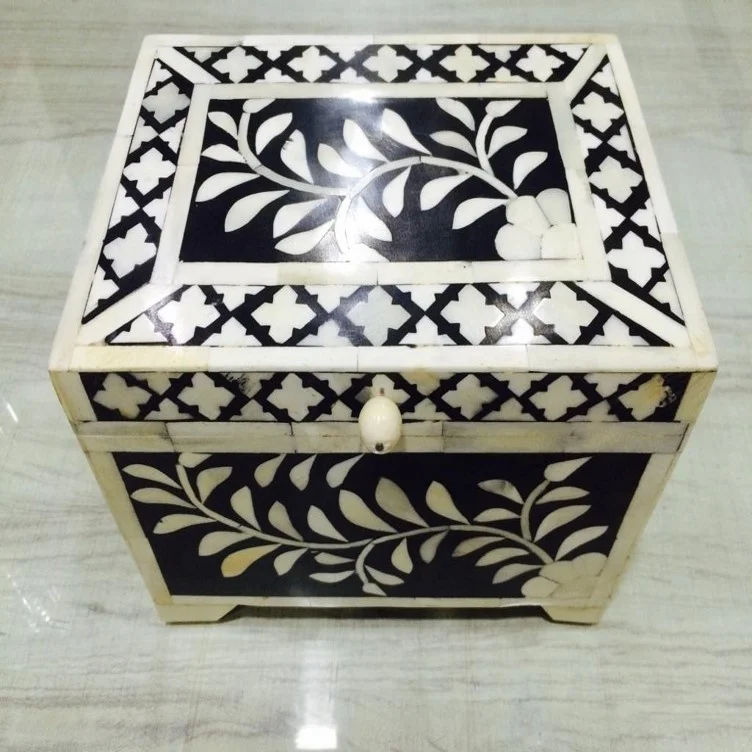 Hot Selling Homeware Diamond Mother of Pearl Shells Boxes by Lametierartz factory making products at very cheap price