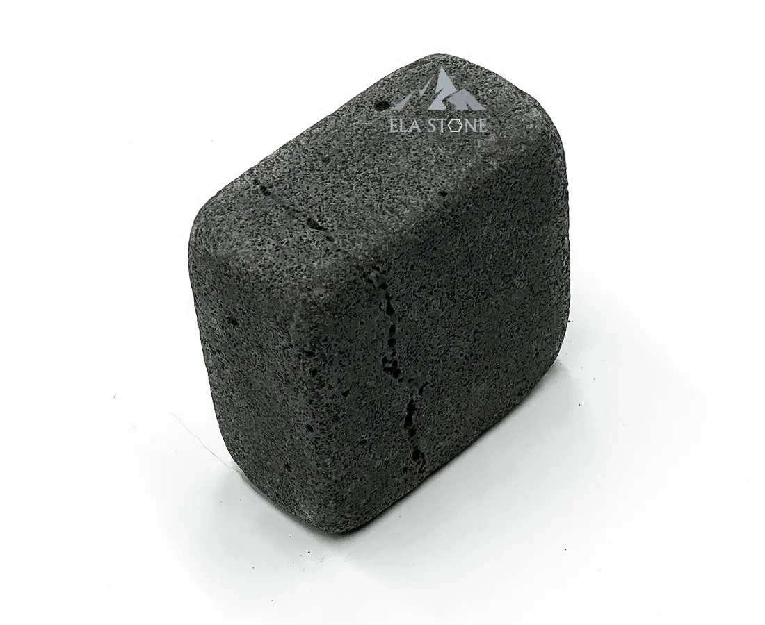 High quality ELA Stone Modern Postmodern Midcentury Villa Apartment Building Garden Picked Lava Cubic Stone from Vietnam