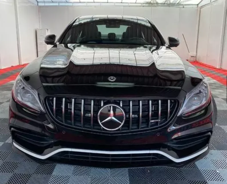 LHD 2021 Mer ce des-Be nz AMG C 63 S