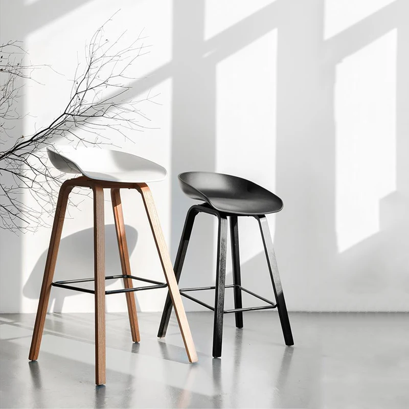 Nordic simple style design High leg bar chair With wooden legs bar chair