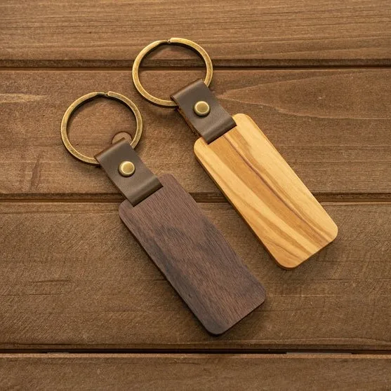 
Plain Wooden Keychain Advertising gifts Customized Engravings acceptable 