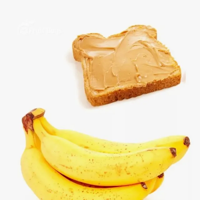 Frozen bananas with ice cream sticks in the middle Cavendish banana cooking 1kg from Vietnam