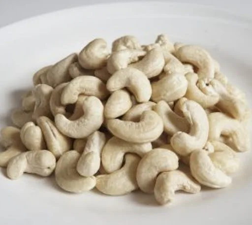 Cashew nuts cashew nuts price is best in the world 2021