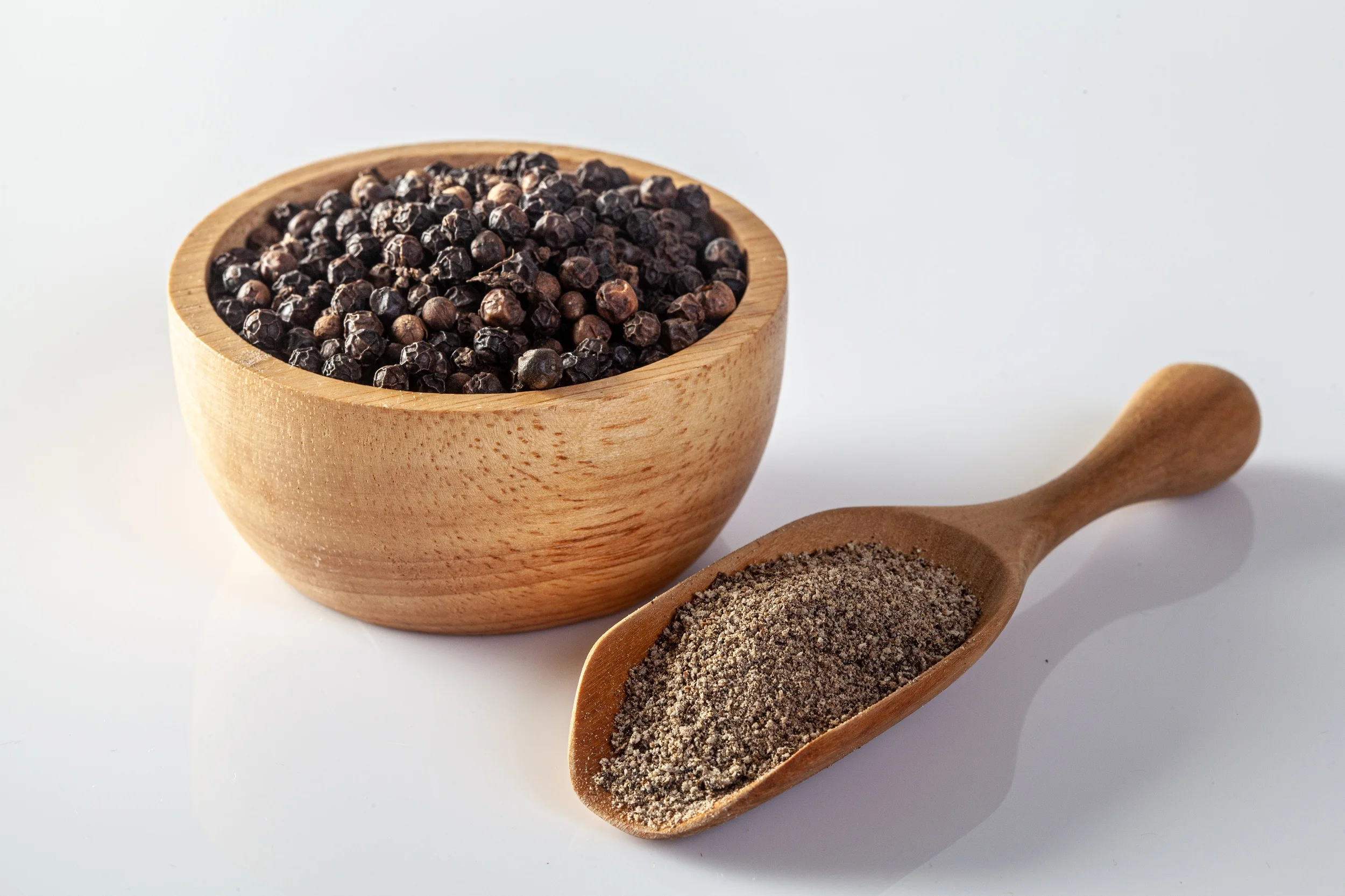 24 months Spices & Herbs Products By Nam Khoa Black Natural Dried Black Pepper Shipping Worldwide