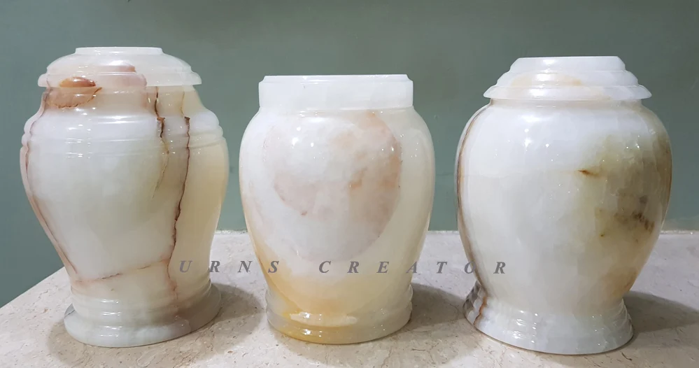 WOODEN CREMATION URNS