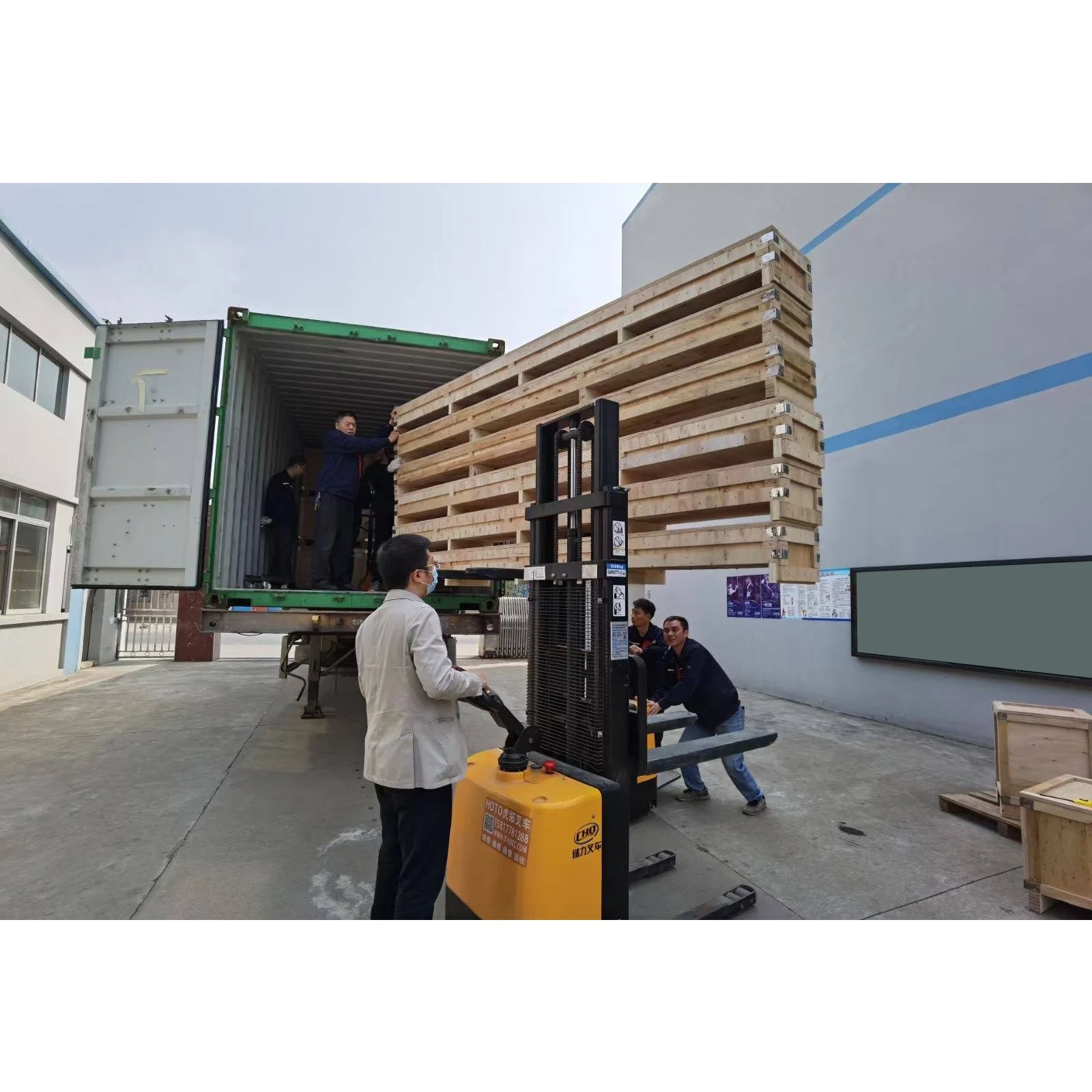 Aluminium Alloy HVLS FAN Malaysia 7.3 meter Big Fan Air Flow 15,000(m3/min) Warehouse (EB-BF-P73)
