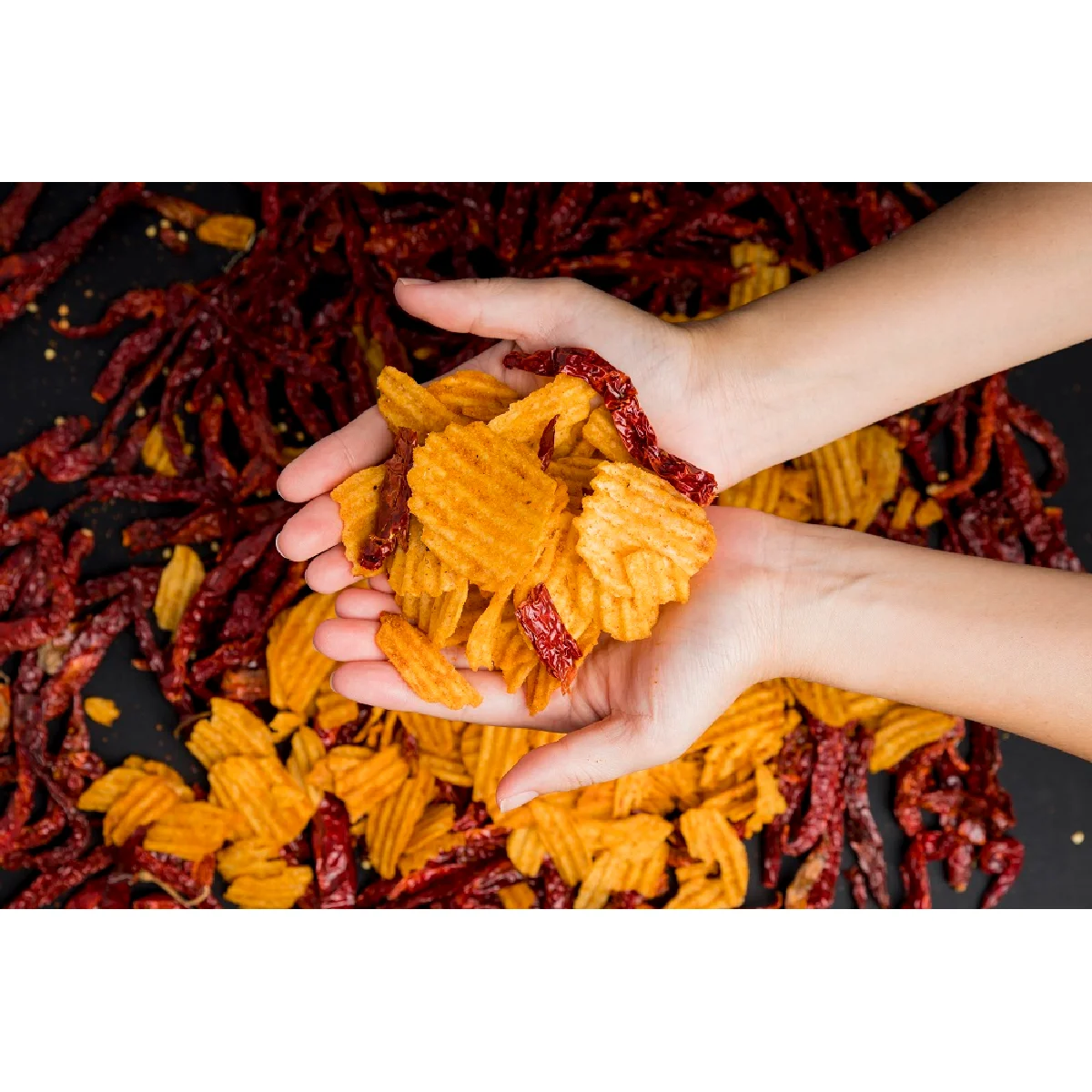 Fried Spicy Taste Shelf Life 12 Months 120g All Age Hard Texture Oyufish Sichuan Hot Mala Potato Chips