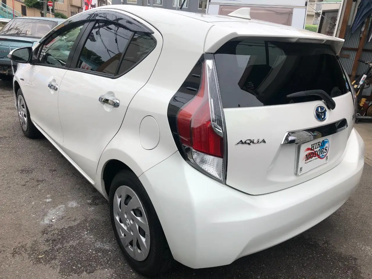 Japanese Used Car Toyota AQUA 2016 RHD