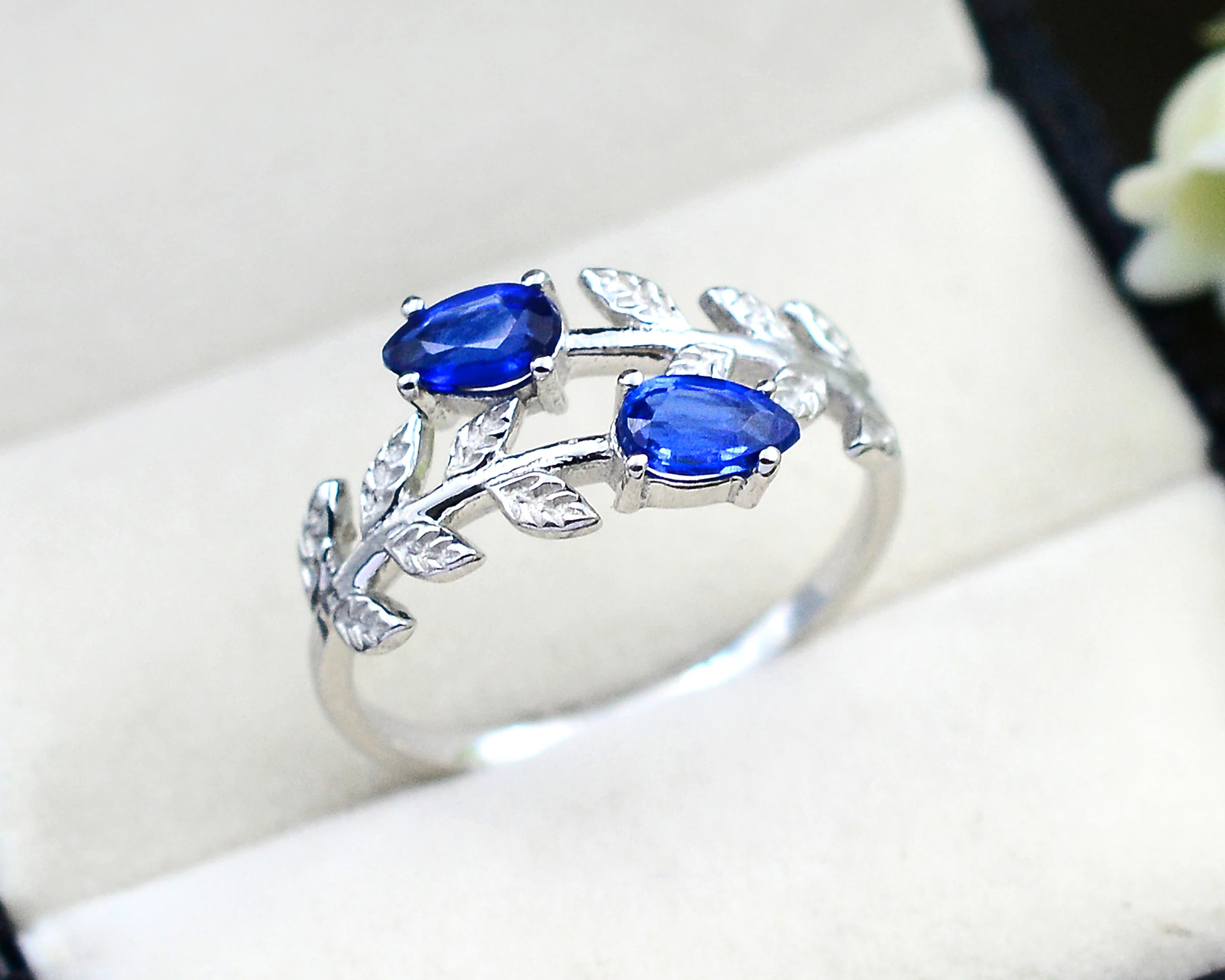 Top Demanding Natural Blue Kyanite 6x4 MM Pear Gemstone 925 Sterling Silver For Women Jewelry Ring Wholesaler From India