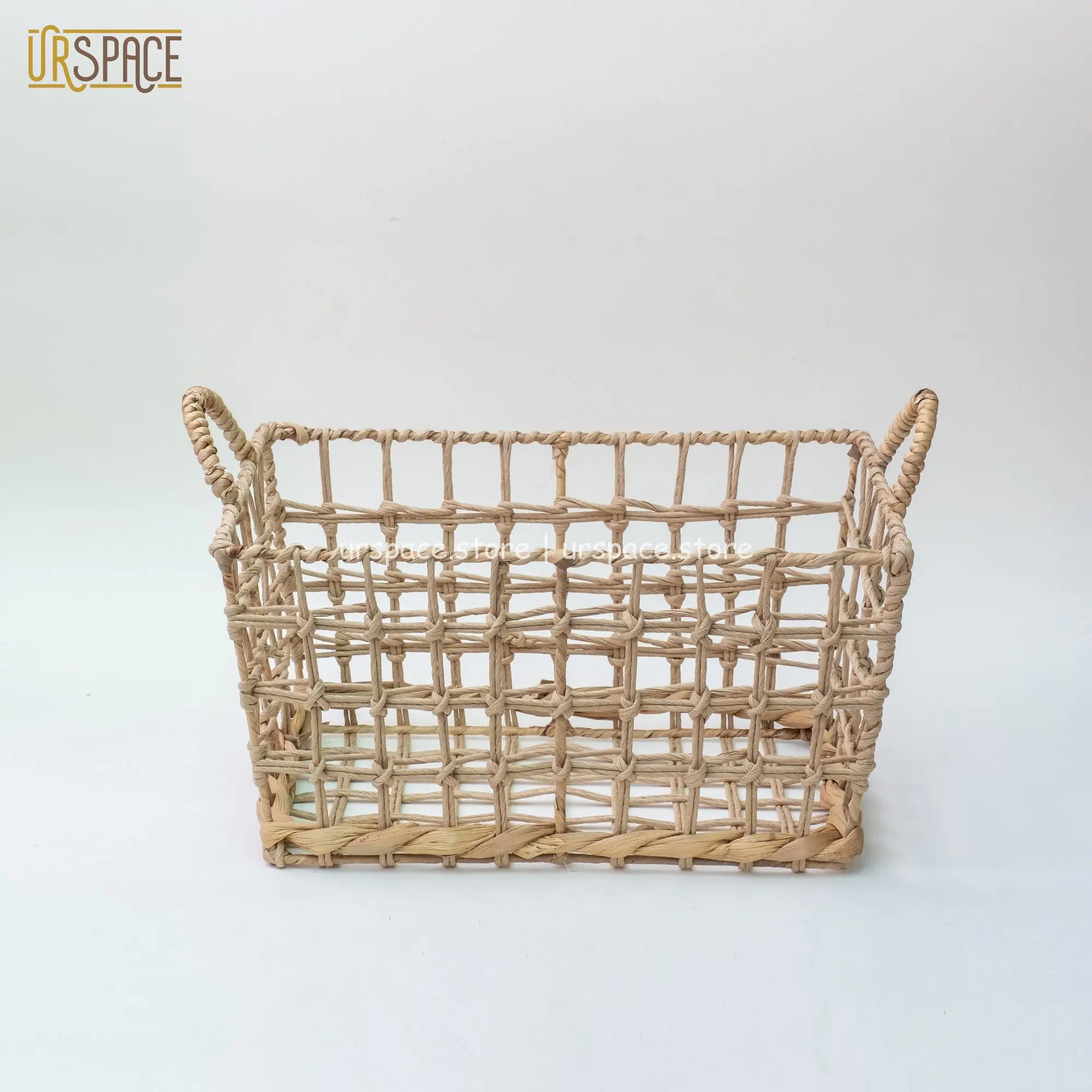 Design nature color thick braids durability basket with handle Rectangular Hand-woven Water Hyacinth Storage Basket from Vietnam