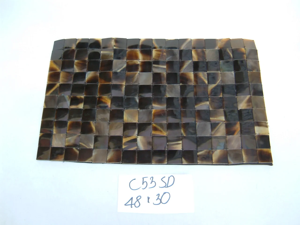 
Rectangular shell / buffalo horn placemat 