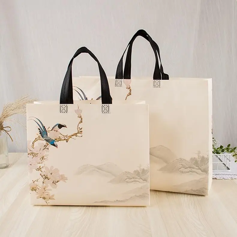 Best Product Customized Non-Woven Shopping Cosmetic Bags and non-woven-bag-making-machine Gift Bag from Viet Nam Factory
