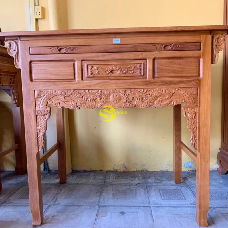 Red wooden altar carved dragon 1m54