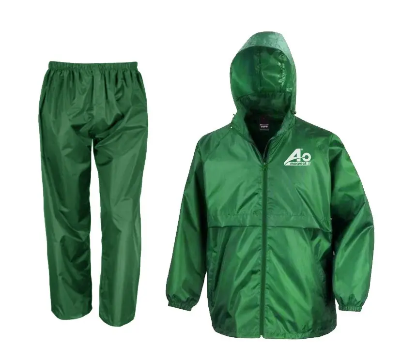 Вьетнам производство пластмассы 100% EVA/PE парашют сотовый дождевик костюм для мужчин и женщин