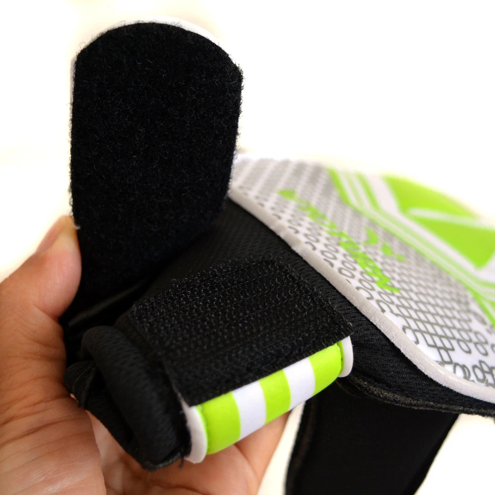 Латексные футбольные перчатки для мужчин и детей профессиональные вратаря толстые подростков