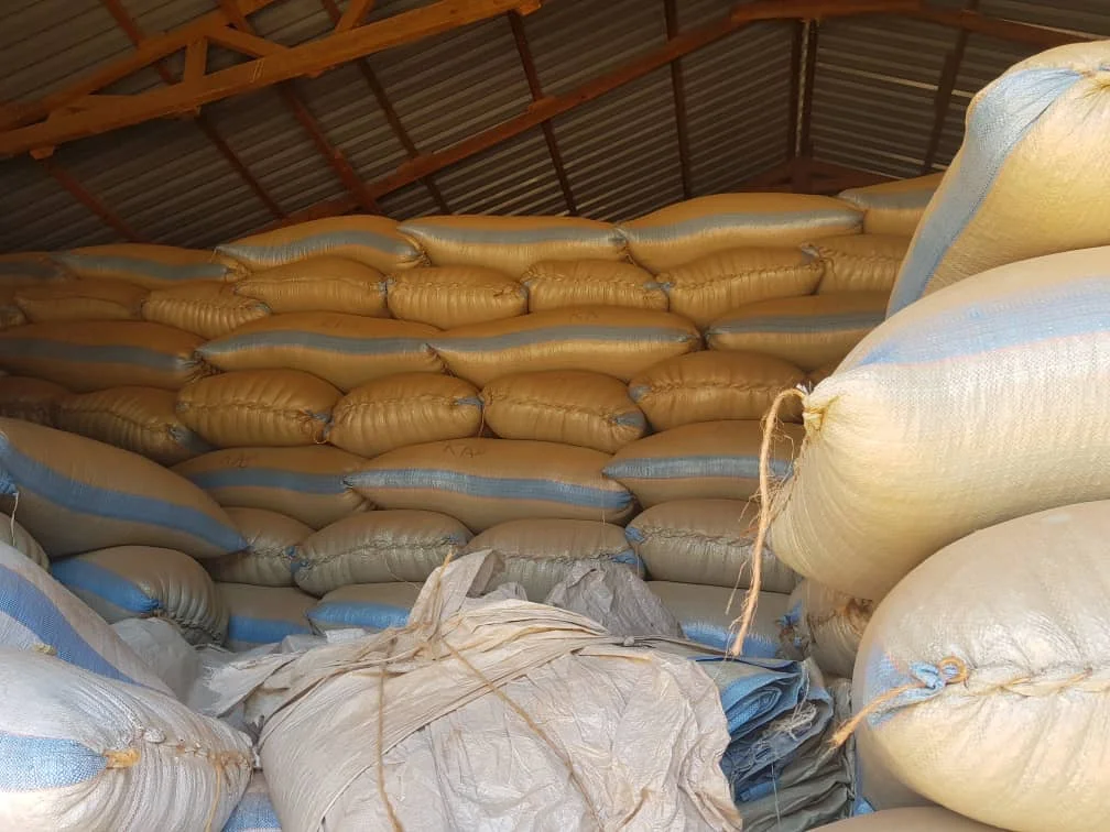 High Quality Non GMO Yellow Soybeans - Soybeans /Soya Bean (8.0mm) with High Quality Non Gmo