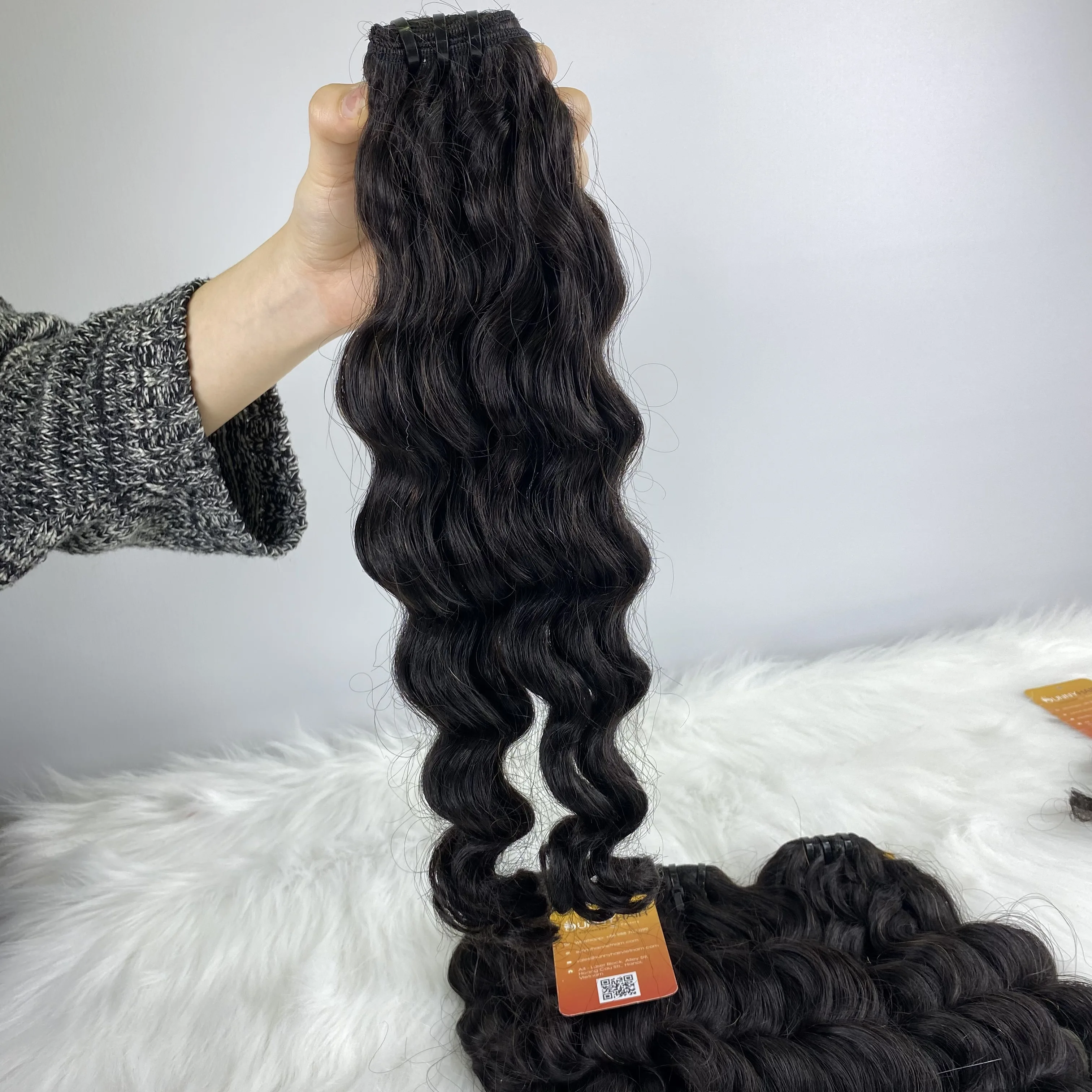 Hot Sale Natural Vietnam  High Grade  Hair Style Curly Remy Human Hair from Vietnam Hair Wholesale