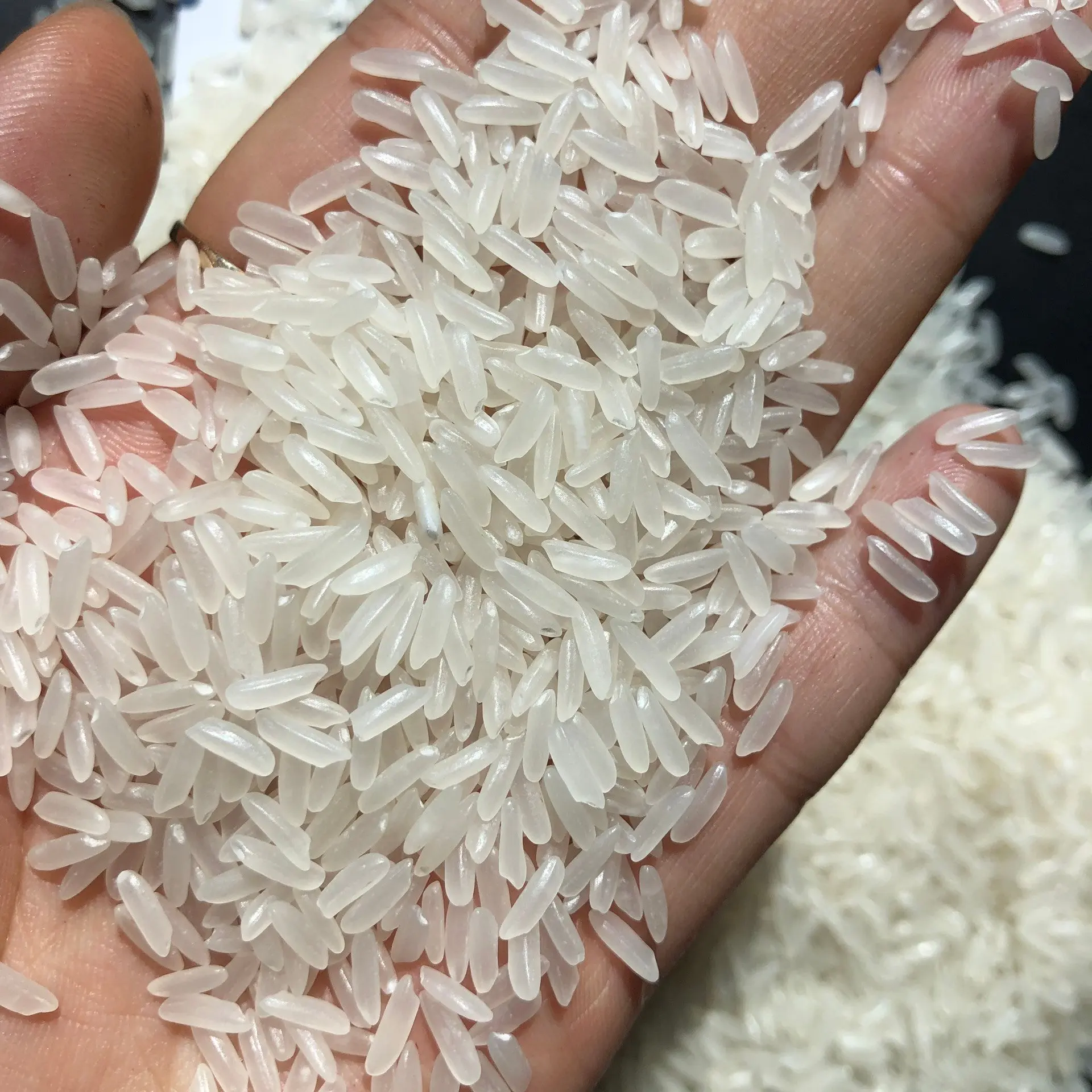 Коричневые длинные зерна 5% сломанного белого риса индийский Длиннозернистый пароваренный рис Жасмин с Длинными зернами + 84905010988