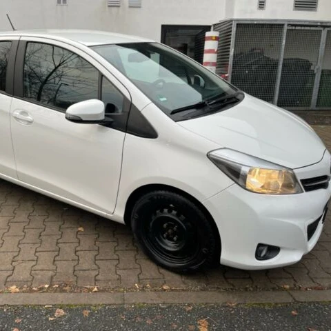 2014 TO YOTA YARIS USED LHD