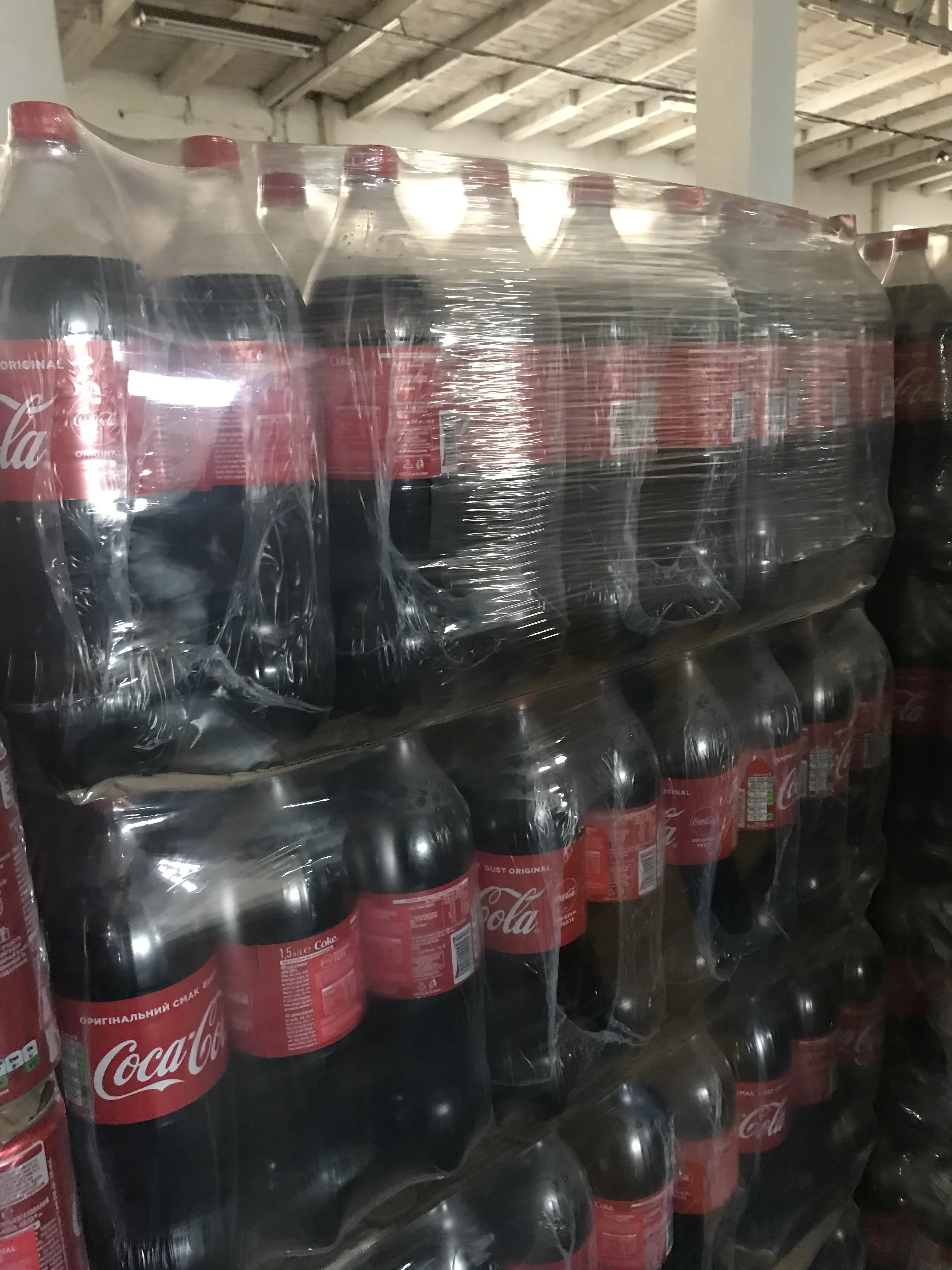 
WHOLESALE Coca Cola All Flavors / Soft Drinks and Carbonated Drinks. Available in cans and bottle Of (All sizes ) 