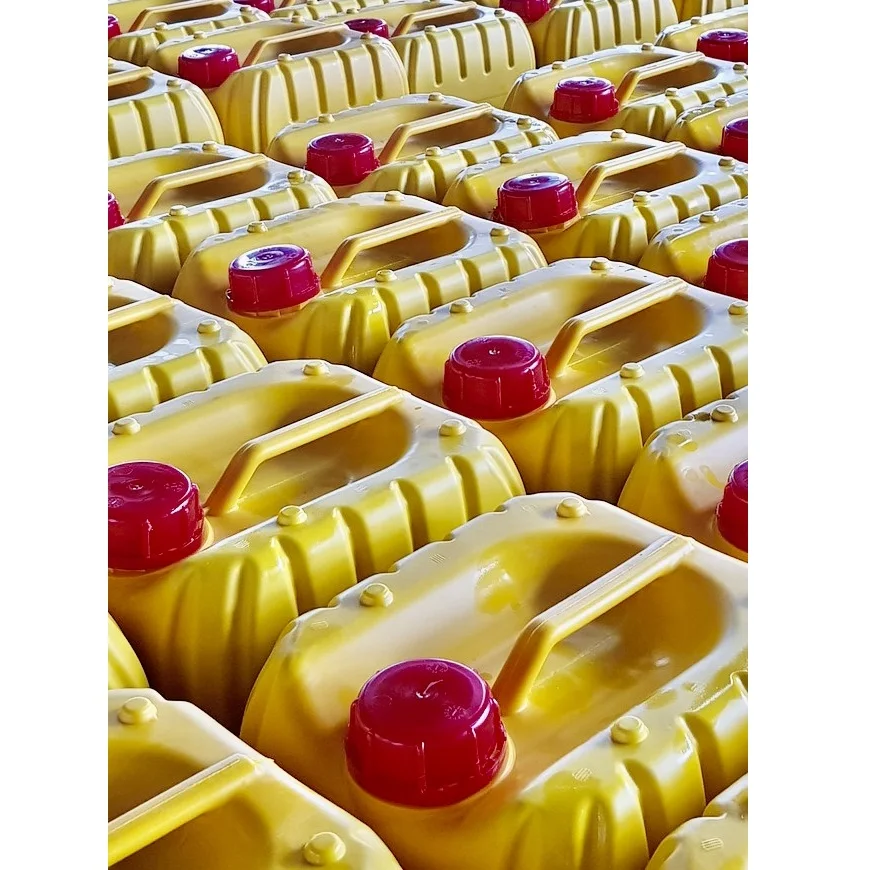 
3.0 RED Color 20LITRE Palm Oil 12MONTHS Blended Refined Premium Cooking Oil in Jerrycans 