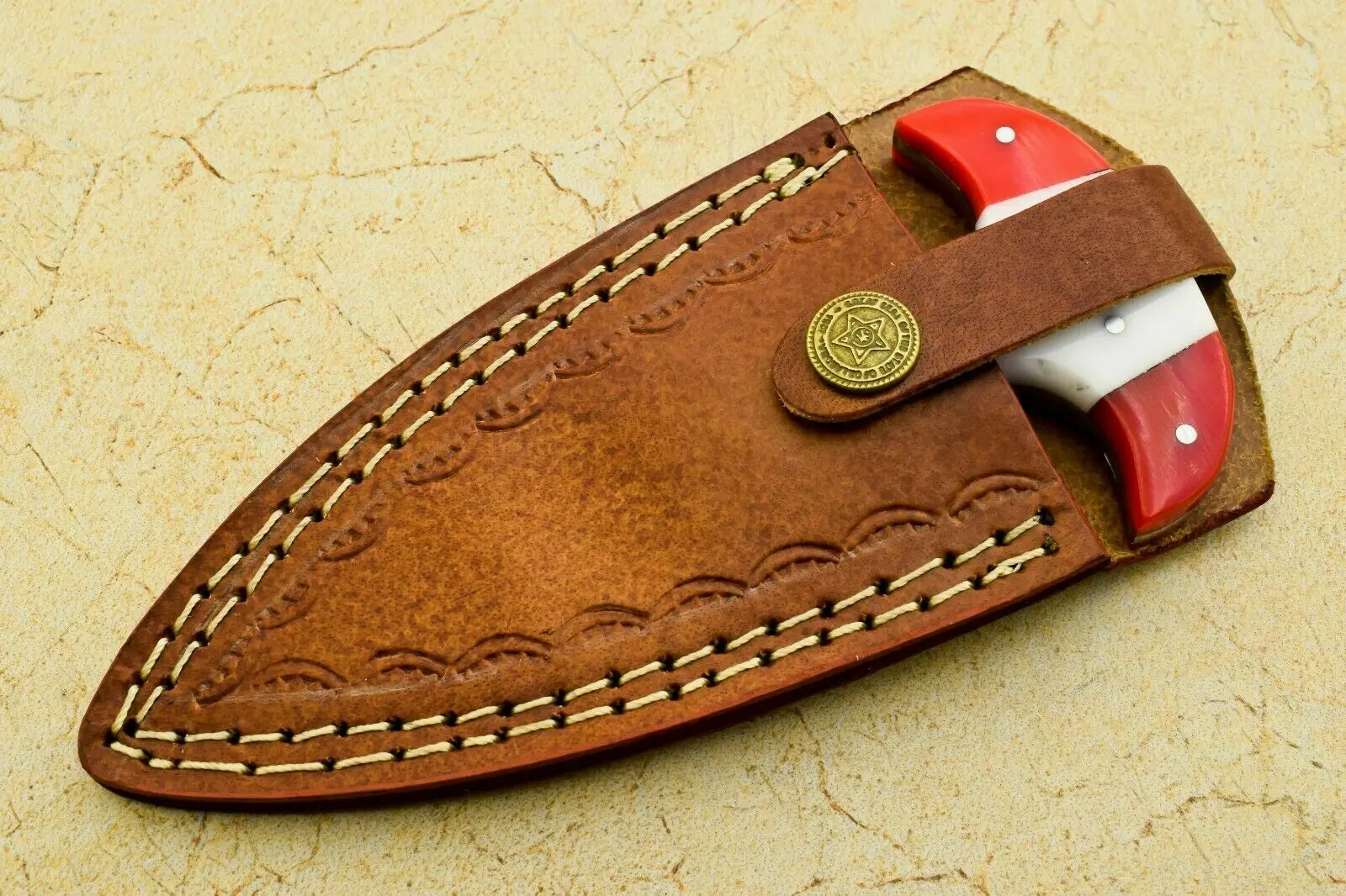 Охотничий нож ручной работы с фиксированным лезвием