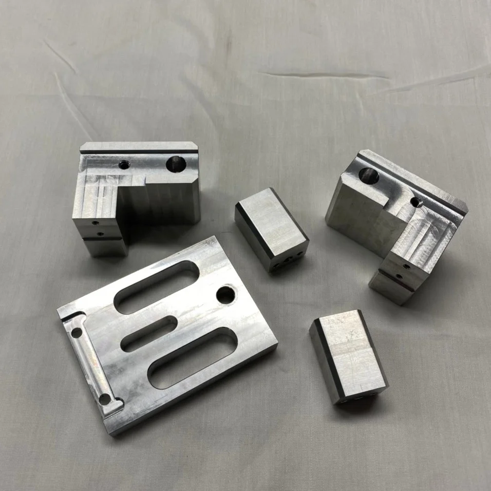 Viet Nam Best Supplier Customized stainless steel cnc lathe machine parts cnc lathe turning parts