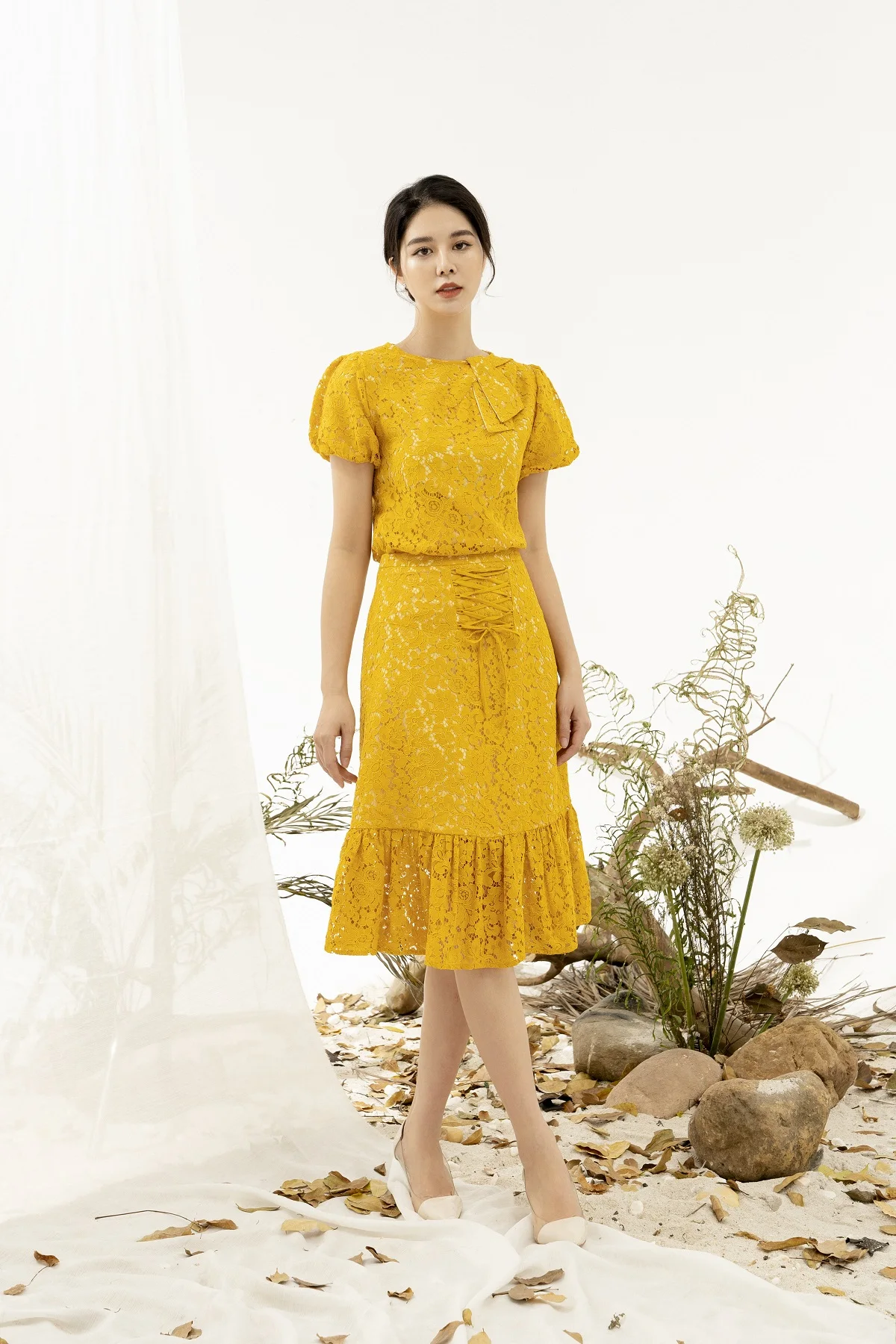 
3PCS Set t-Shirt Skirt Dress Vietnamese Clothing Manufacturers Lace O Neck Mother and Daughter Outfits High Quality 