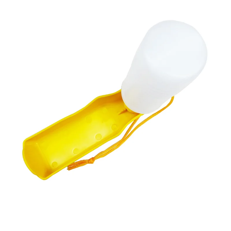 Portable Dog Bottles Plastic Food Grade Leak Proof Puppy Pet Water Bottle Recycling Dispenser Feeder Drinking Bottle With Rope