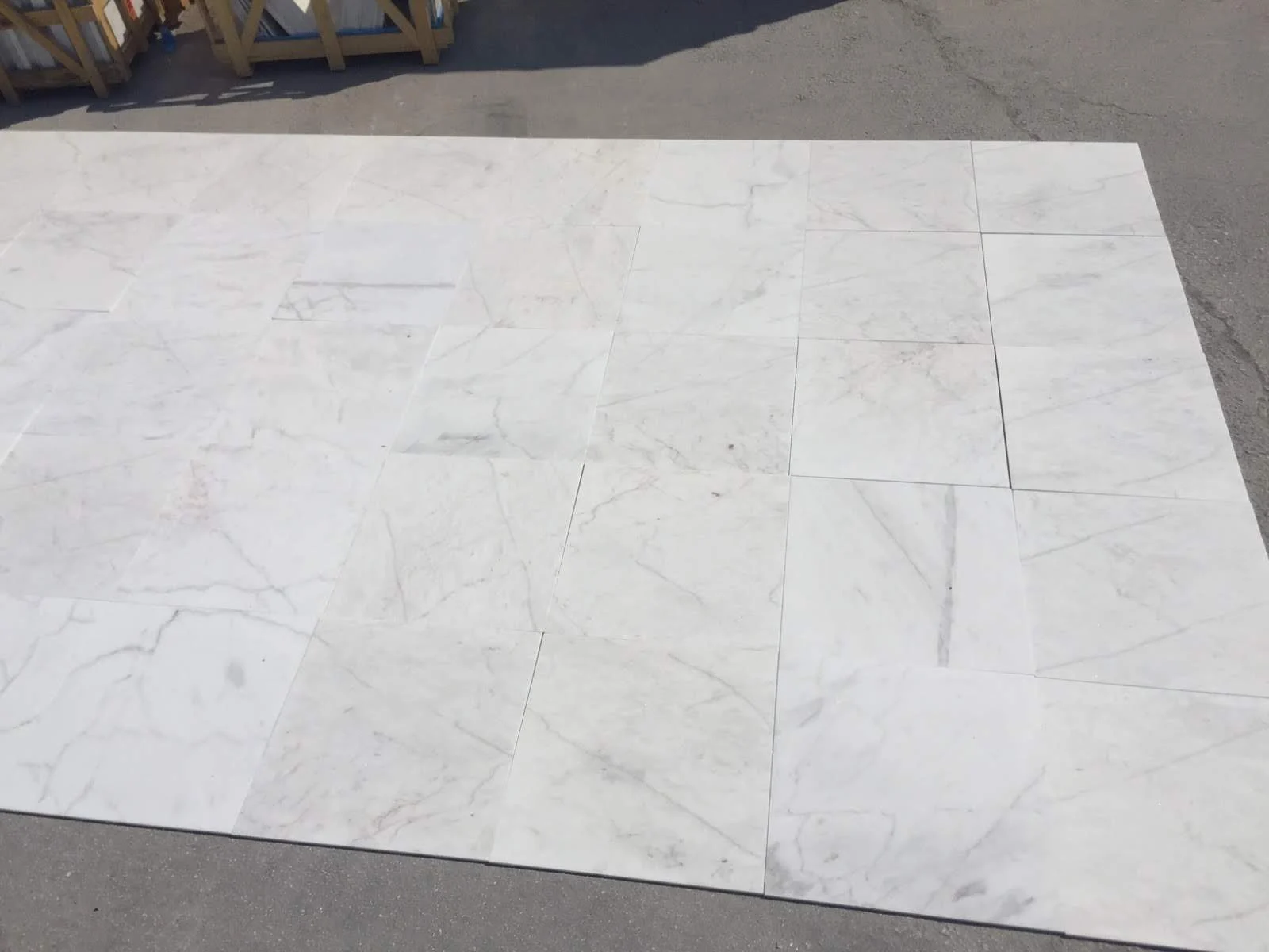 2023 Mugla Carrara White Marble Tile Crystal White Marble Polished Honed Finishing Cut Size Exterior Made Turkey CEM-P-32