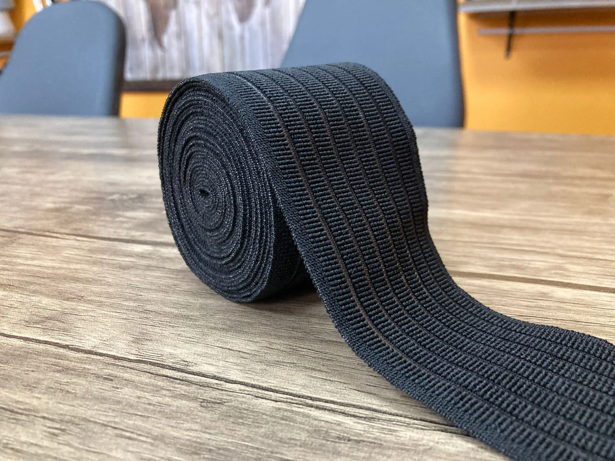 Breathable fish line elastic band