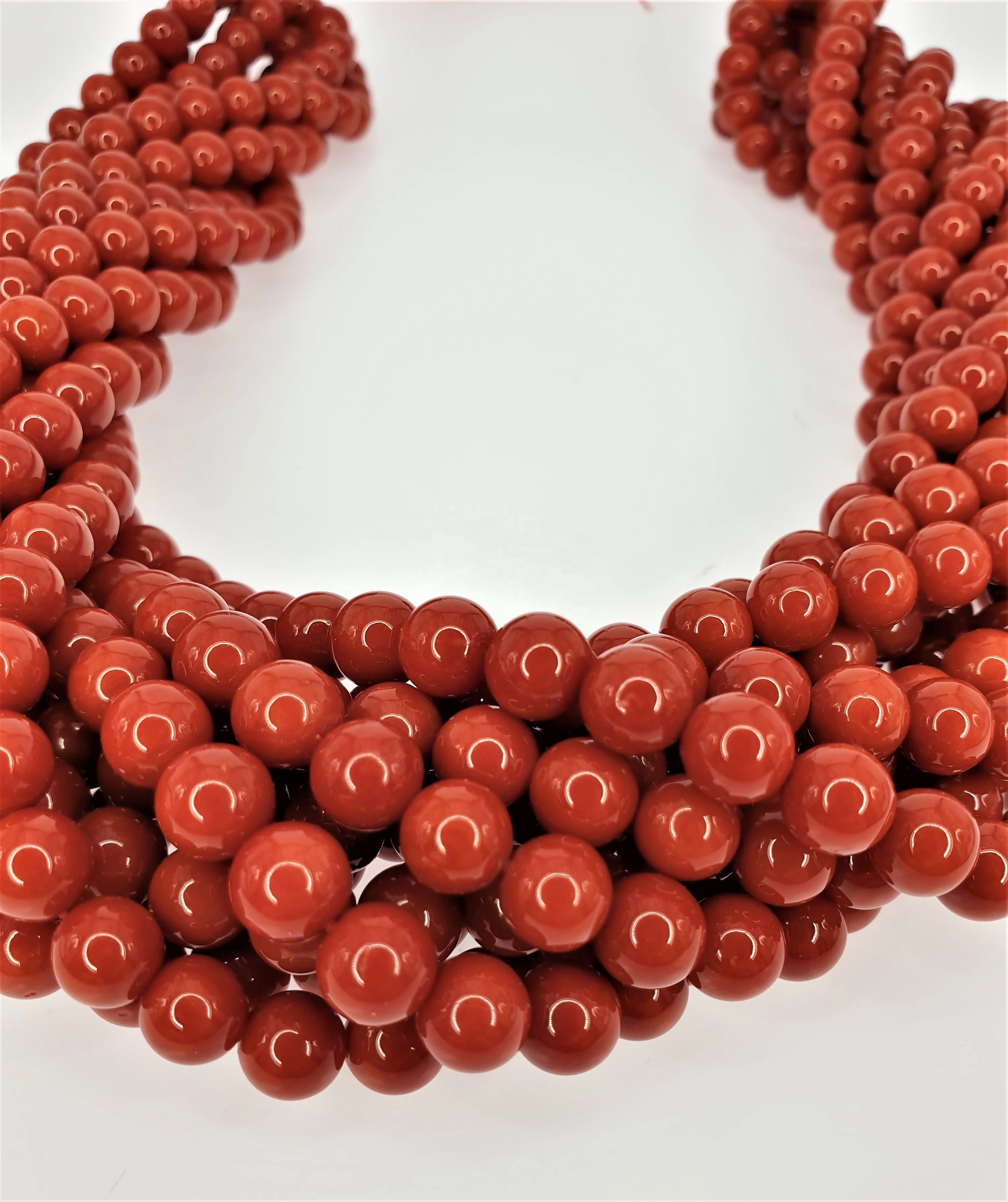 
RED CORAL ROUND BEADS 8.0 MM STRANDS 