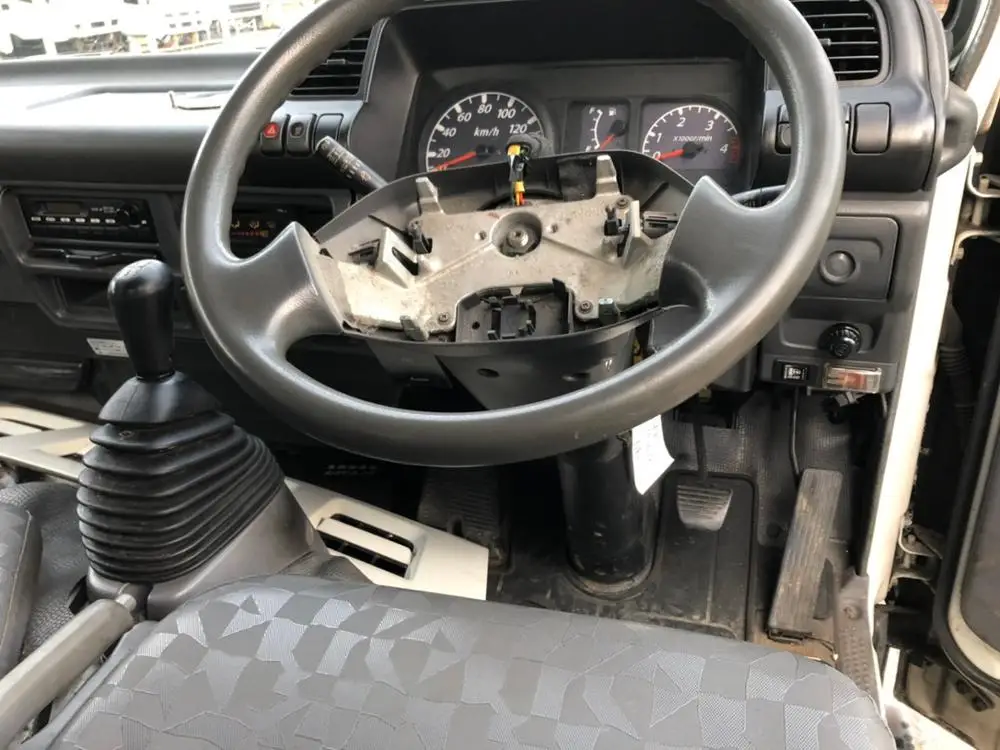  Запчасти для кузова грузовика б/у салона ISUZU оптовой