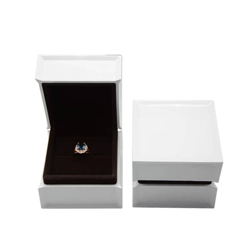 wholesale custom plastic velvet white black jewelry packing box ring