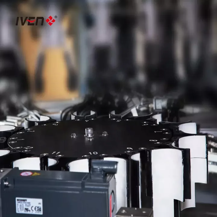GMP Construction Standard Biotechnology Plastic Bottle Automatic Light Visual Inspection Machine