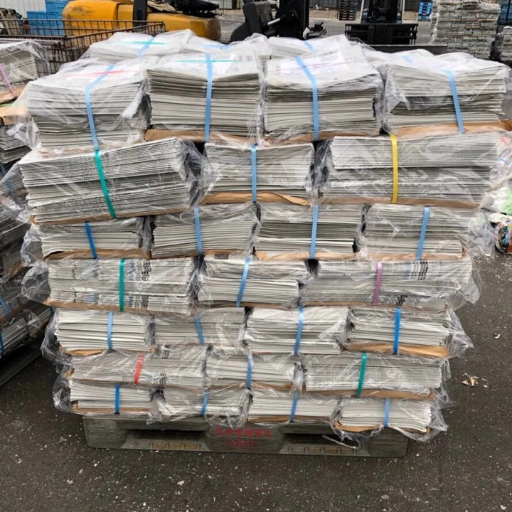 Мусорный лом из отработанной бумаги/над выдавленными газетами (OINP и ONP) /мусорный для офисной бумаги экспорта высшего качества