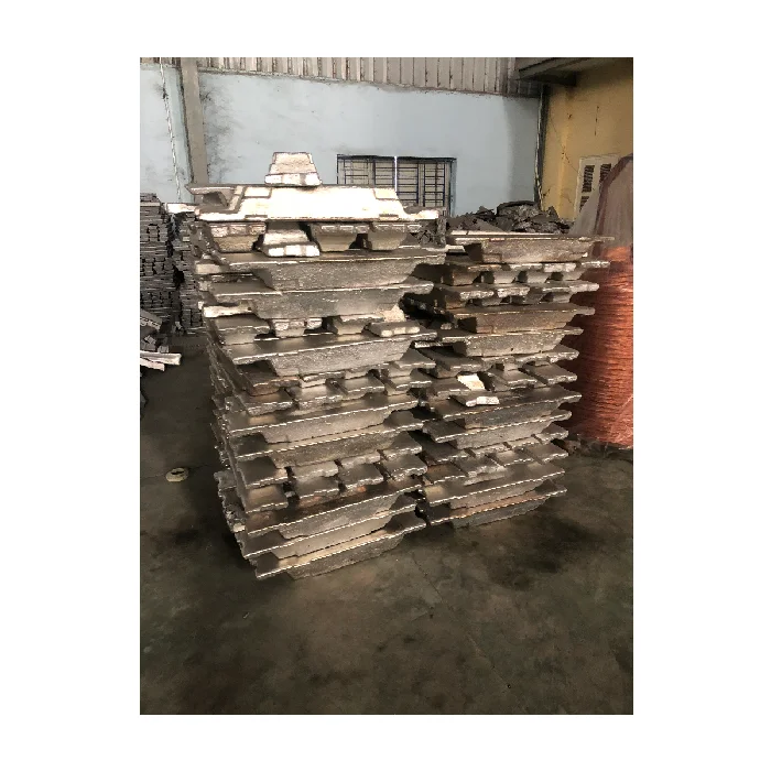 655 C Melting Point 0.6% Max Si 0.2% Max Mg Silver 7-9Kg 3000 Series Aluminium 3003 Ingots