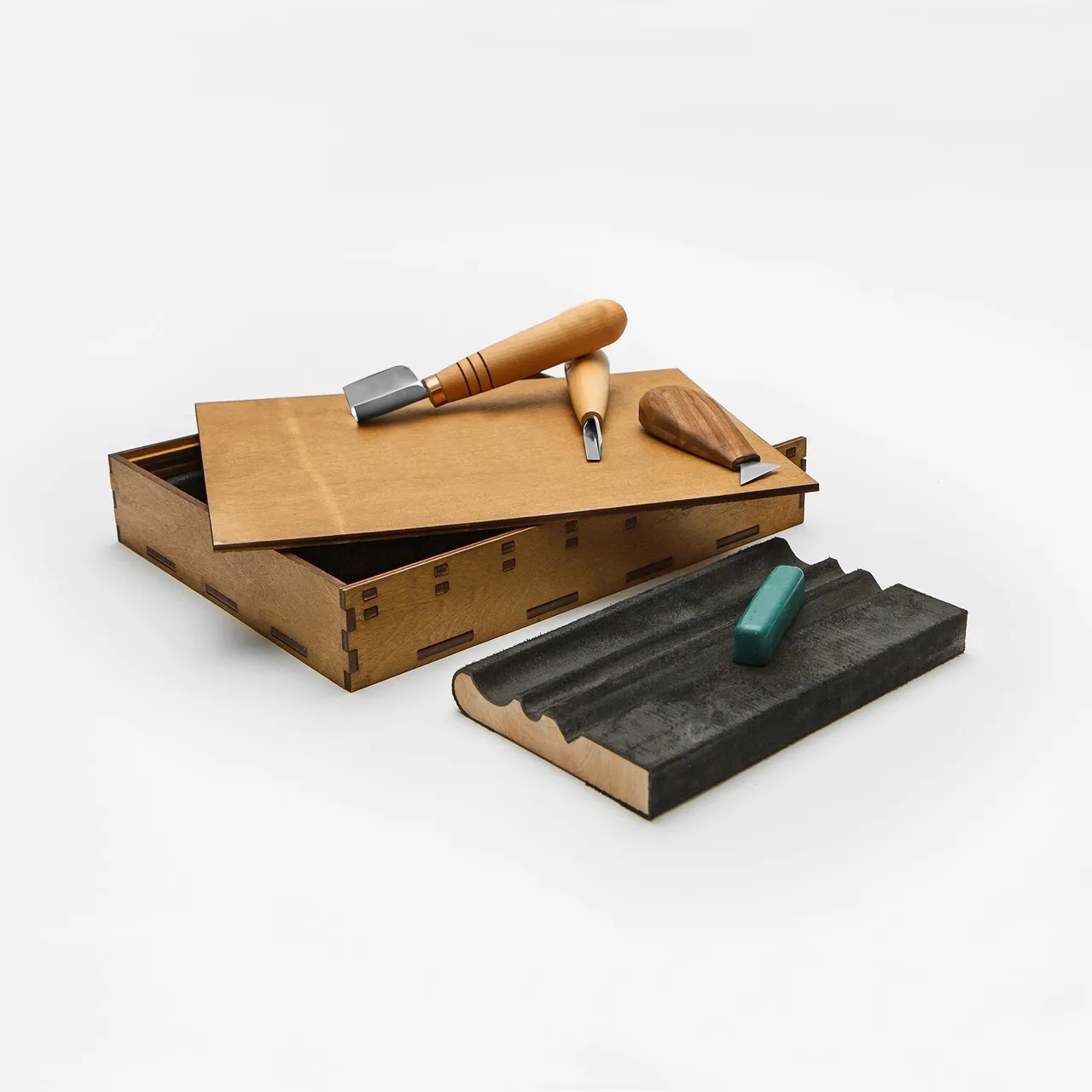 Chip carving sets for beginners