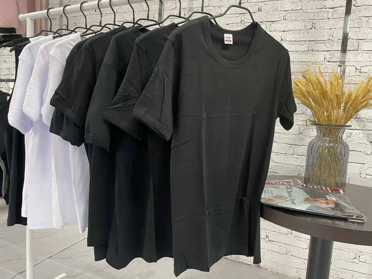 Заводская поставка мужская майка с широкими плечами из органического хлопка в повседневном стиле белая черная и Серая