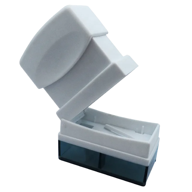 Salable stamper design does tablet pill cutter with stainless steel blade