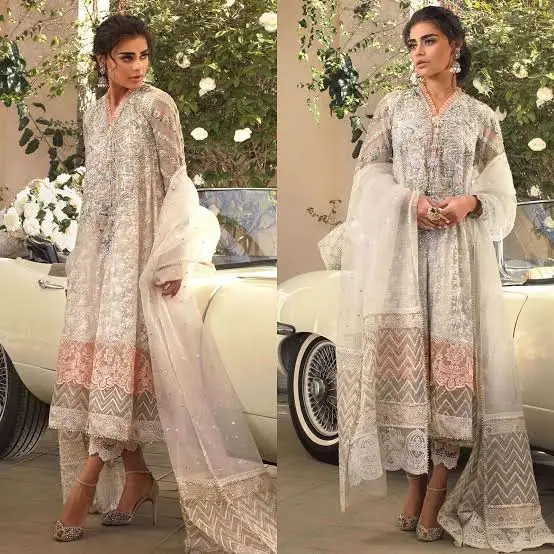 Fashion Designer Indian Pakistani Lawn/Linen/Cotton Georgette 3 Piece Suits Available on Wholesale Price.