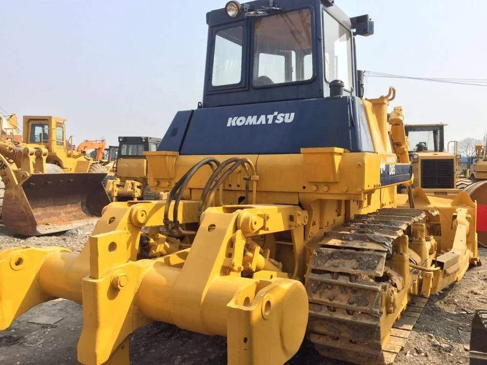 Made in Japan Used Komatsu D85 Crawler Bulldozer D65 Komatsu Dozer second hand bulldozers in Shanghai